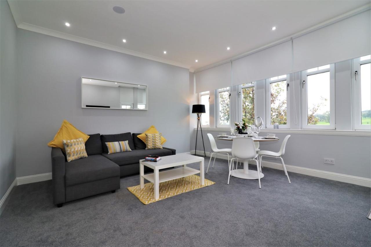 Signature - Greenlees Clubhouse Glasgow Dış mekan fotoğraf