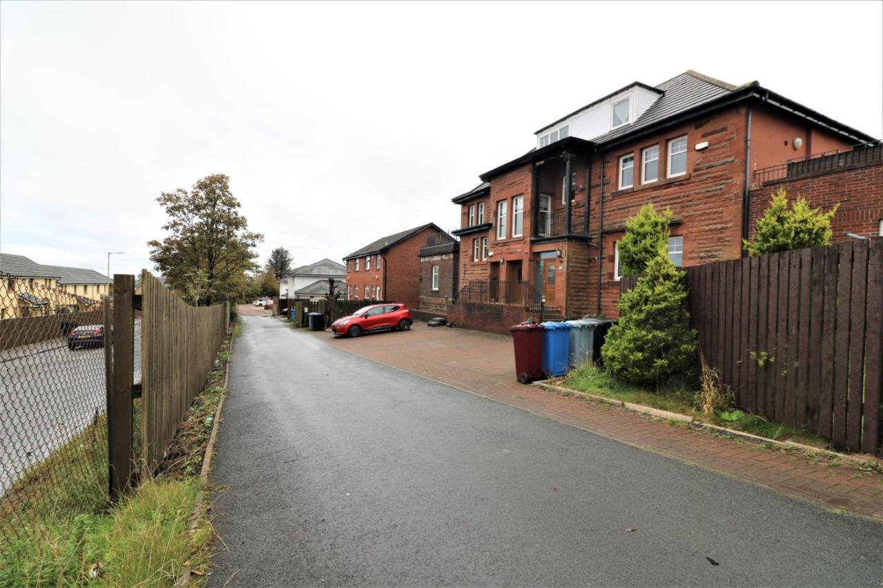 Signature - Greenlees Clubhouse Glasgow Dış mekan fotoğraf